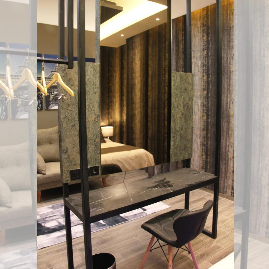 De Paris Hotel Medan Luaran gambar
