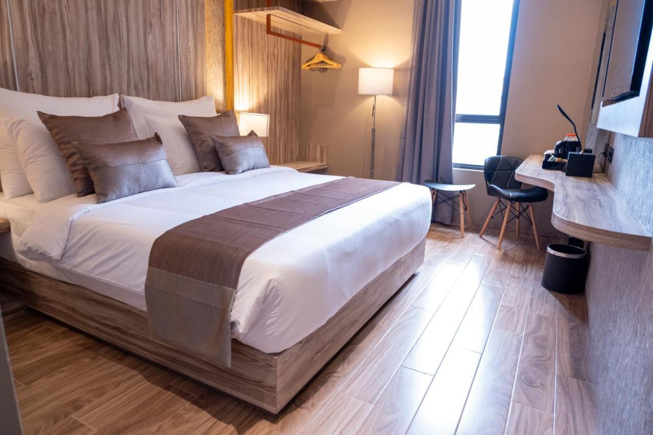 De Paris Hotel Medan Luaran gambar