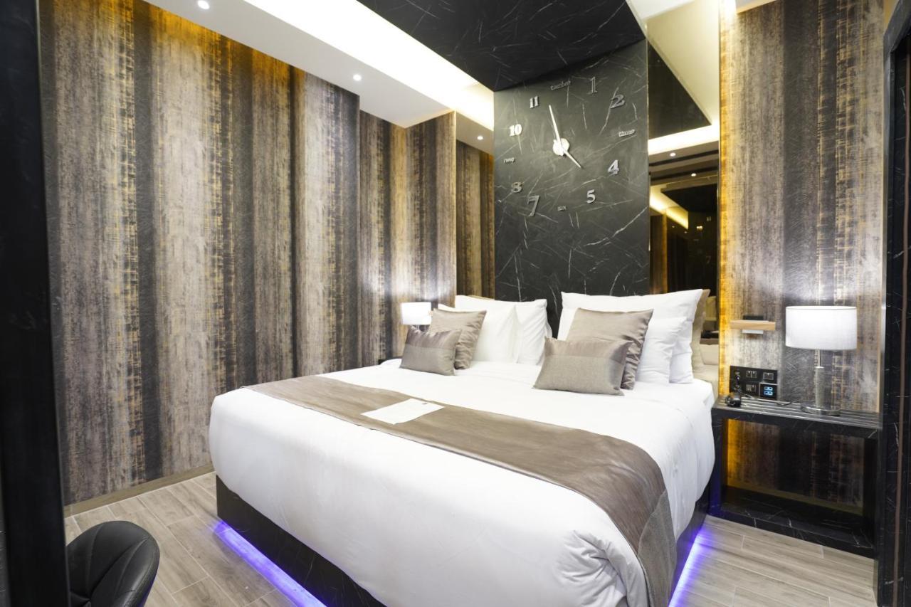 De Paris Hotel Medan Luaran gambar