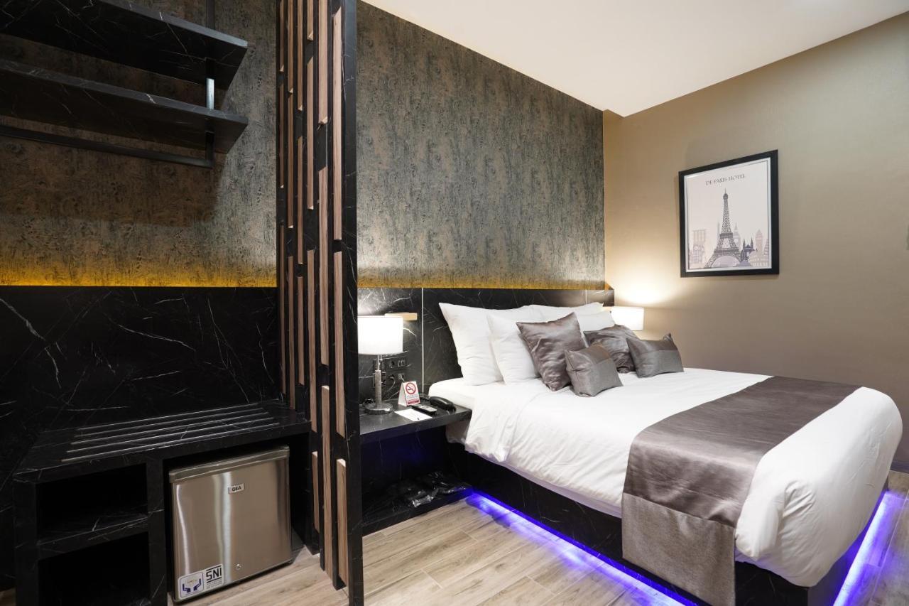De Paris Hotel Medan Luaran gambar