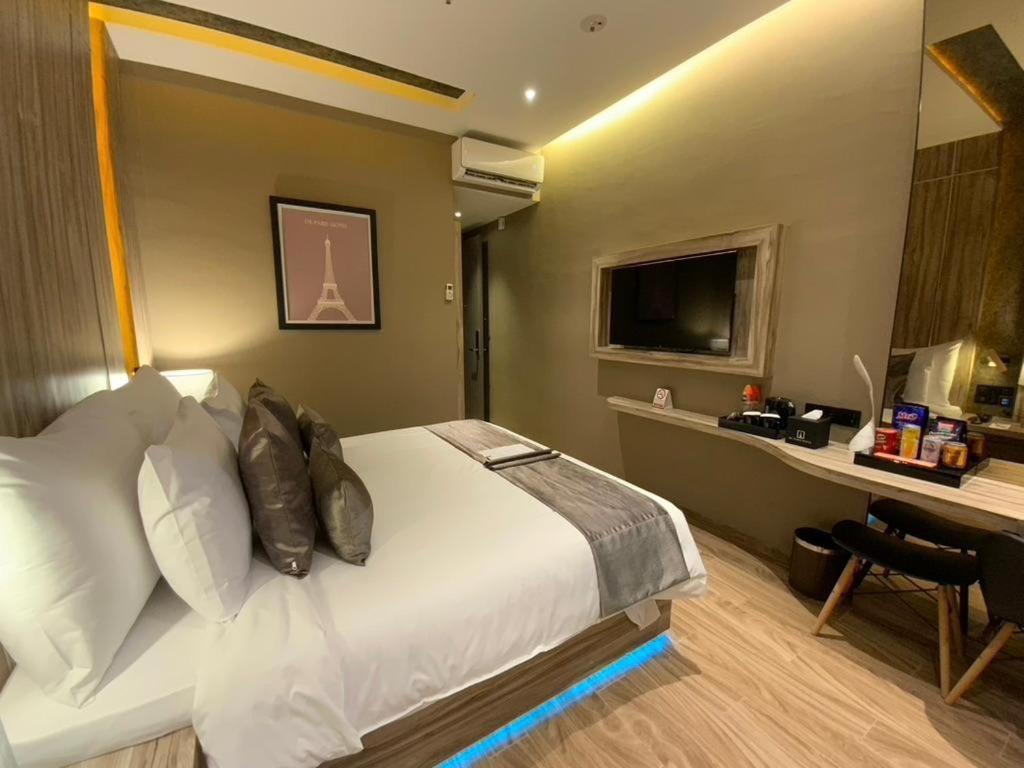 De Paris Hotel Medan Luaran gambar