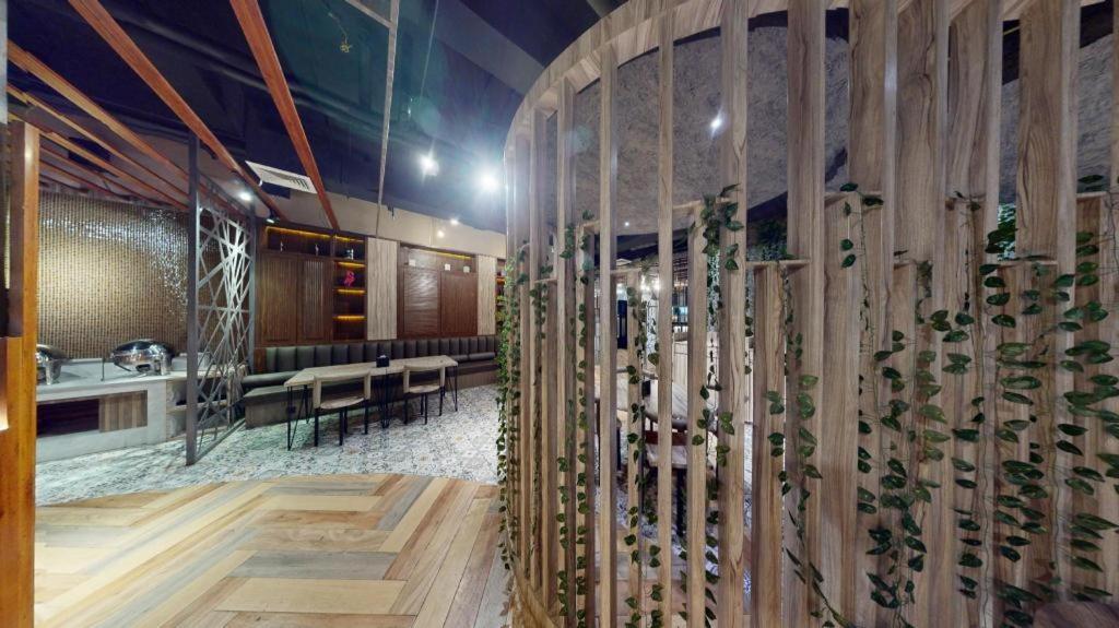 De Paris Hotel Medan Luaran gambar